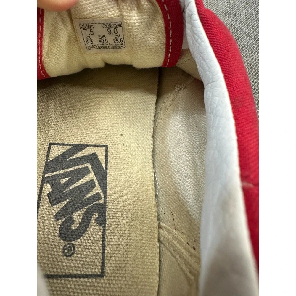 Vans Old Skool Unisex M7.5/W9‎ Skateboarding Shoes Red Suede Athletic Sneakers